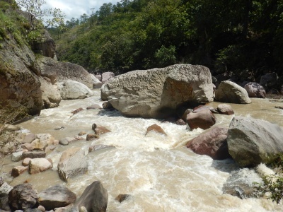 river photo